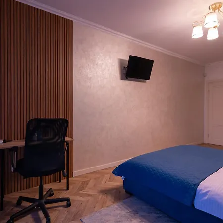 Avalon Premium Two Bedrooms Apartment Lviv Exterior photo