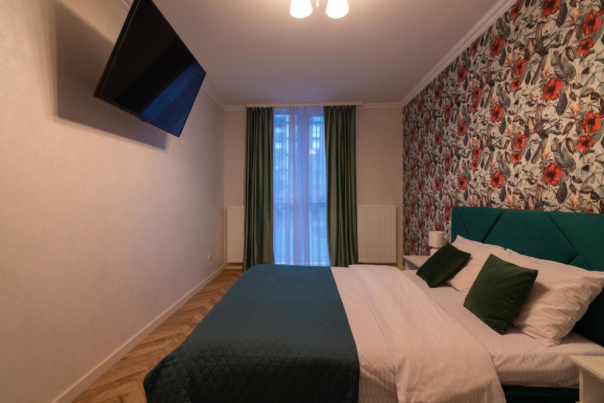 Avalon Premium Two Bedrooms Apartment Lviv